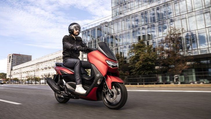 Yamaha Nmax 125: Tasarruf onun iÅŸi!